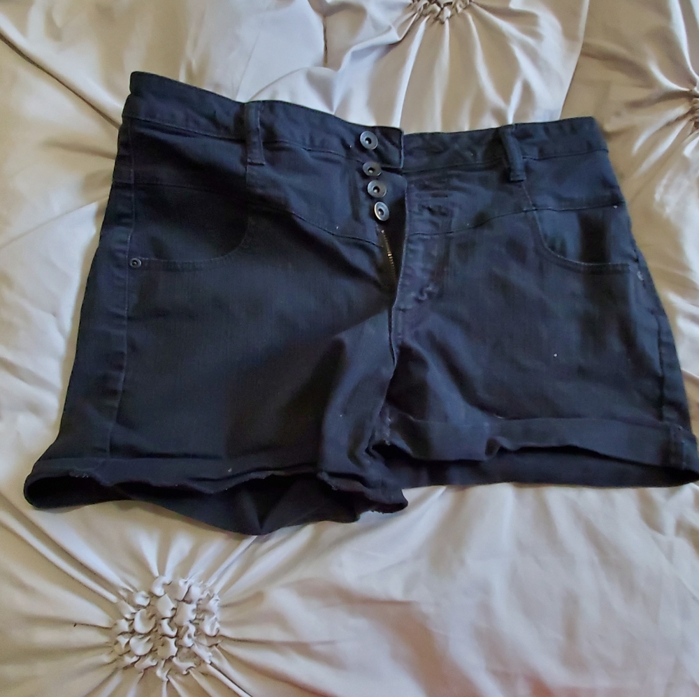 FREE w/ large bundle